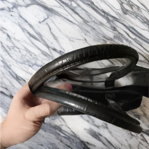 Furla black crocodile leather authentic tote bag very nice big size no call out - Picture 6 of 13